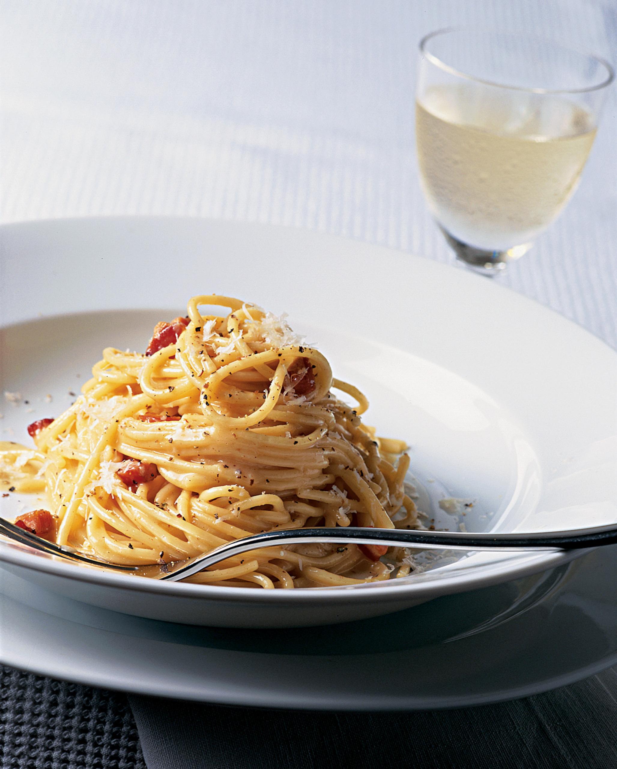 Špagety Carbonara | Apetit Online