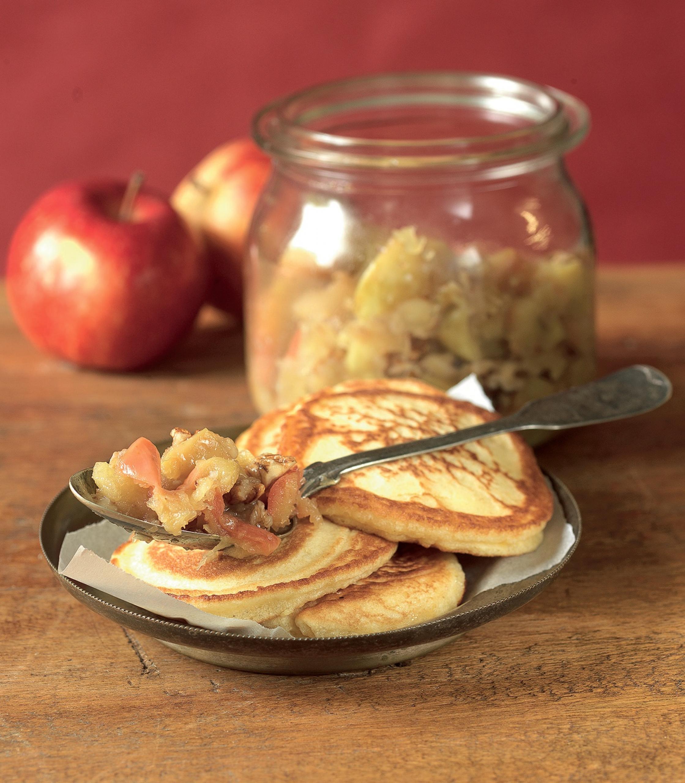 Jablečná marmeláda s ořechy | Apetit Online