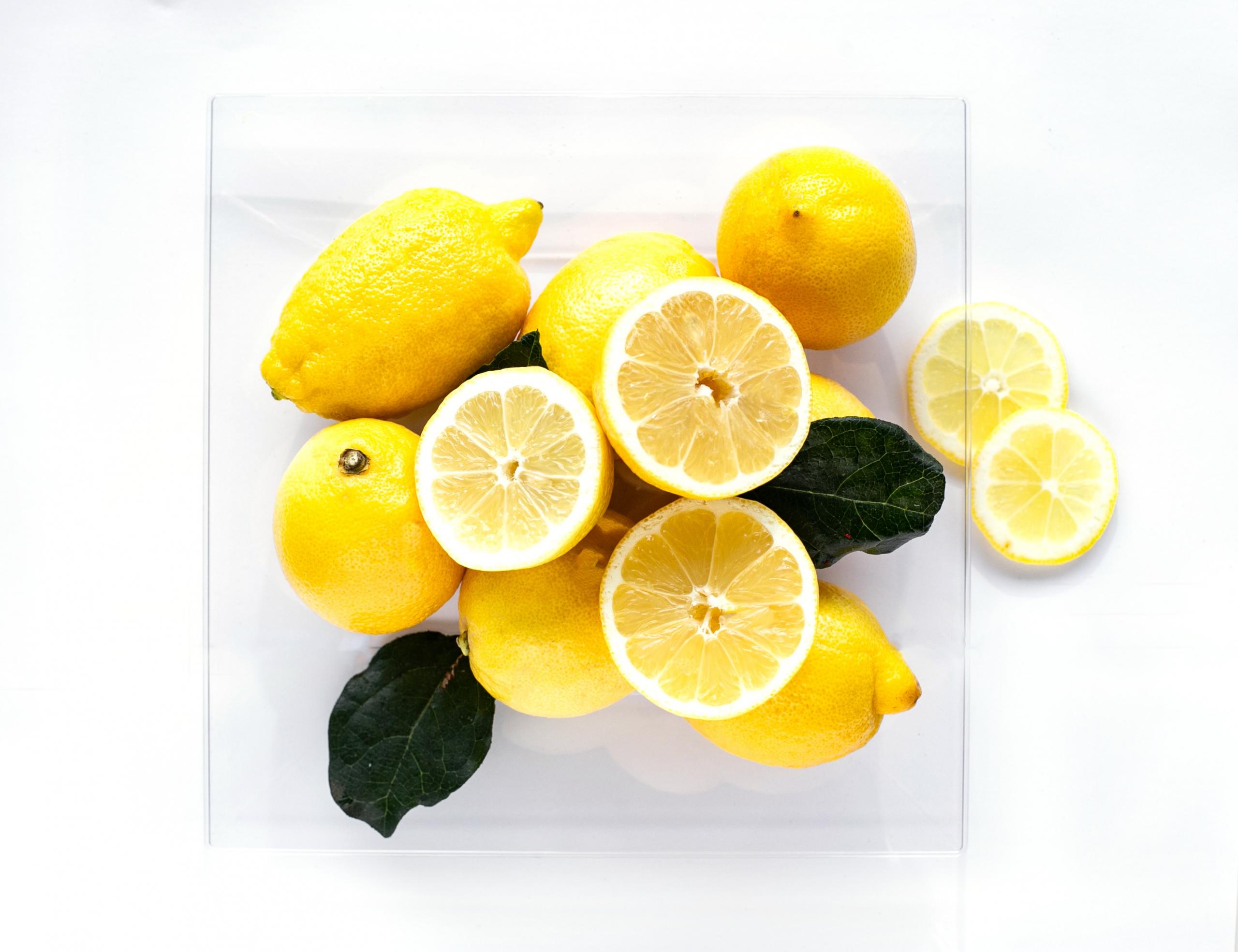 Kyselina citronová – levný pomocník do každé kuchyně | Apetit Online