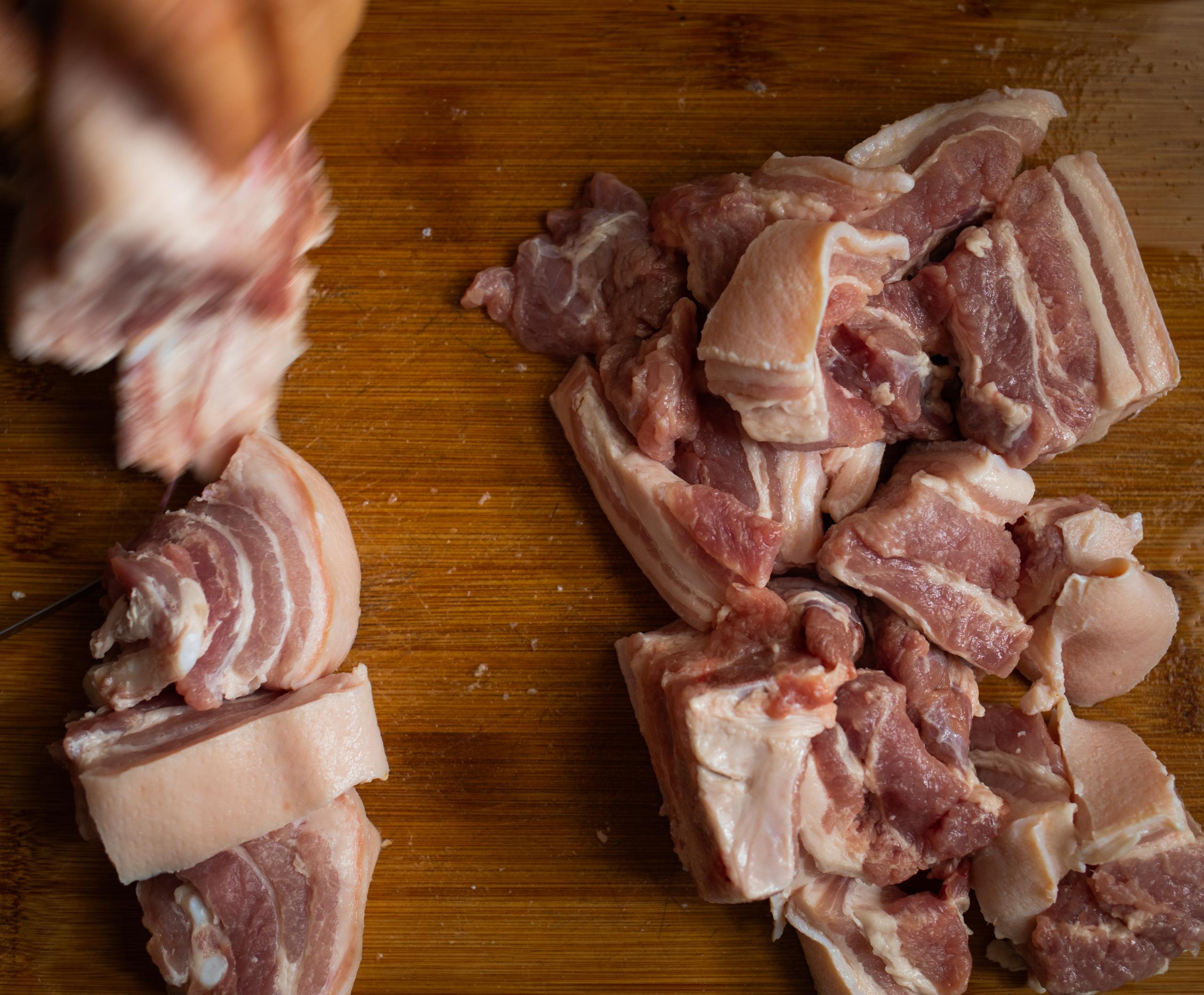 Jak na domácí přípravu konzervy masa ve vlastní šťávě | Apetit Online