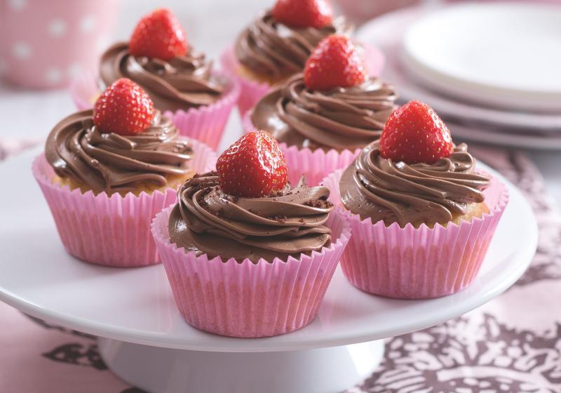 Mandlové cupcaky s čokoládovým krémem | Apetit Online