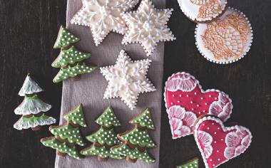 9 receptů na ozdobené perníčky – ideální zákusek pro vánoční návštěvu |  Apetit Online